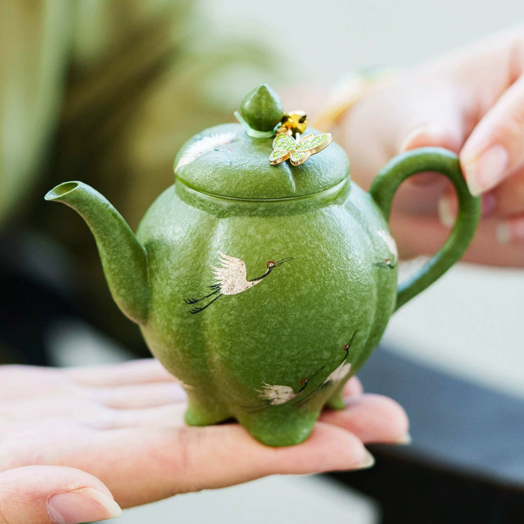 Green Crane Teapot — Premium Gift Box, Enamel Butterfly Ornament Lid
